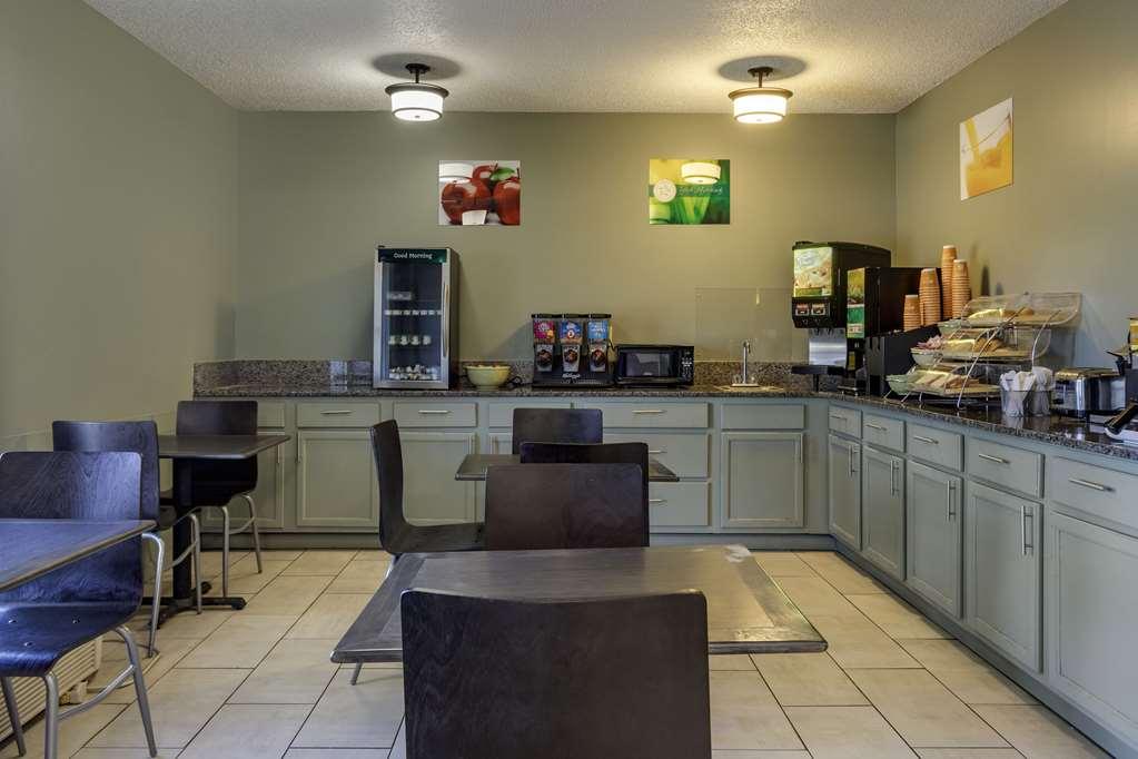 Quality Inn Spartanburg Restaurant photo