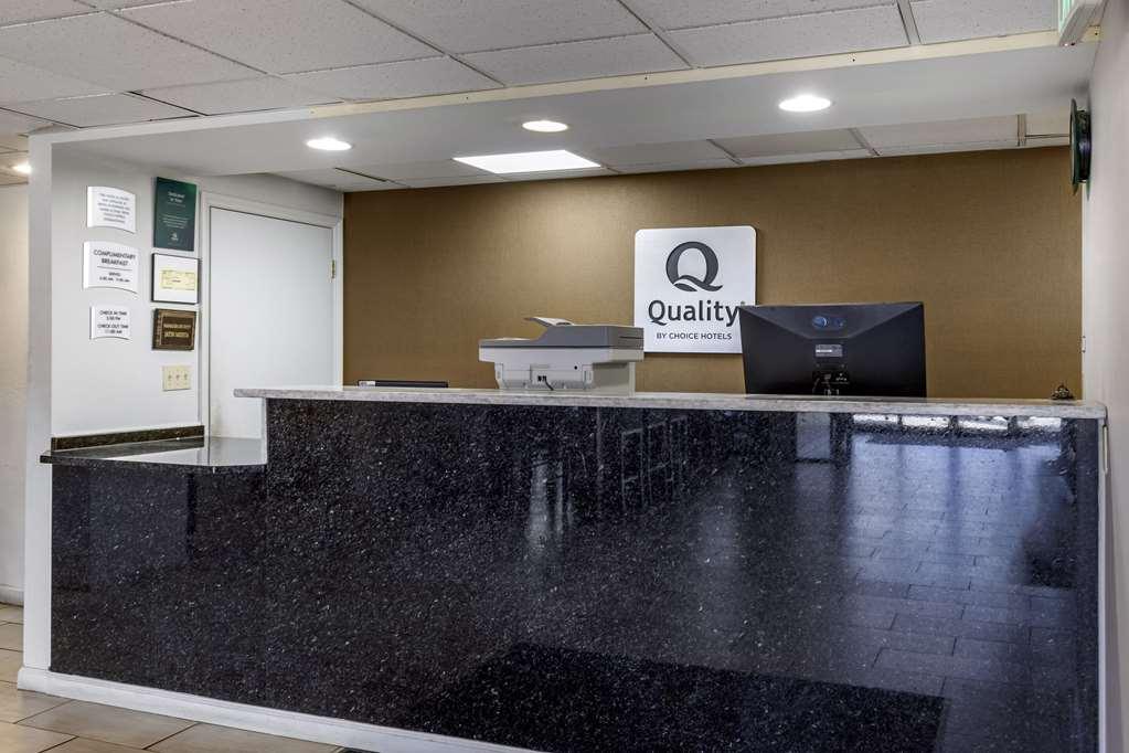 Quality Inn Spartanburg Interior photo