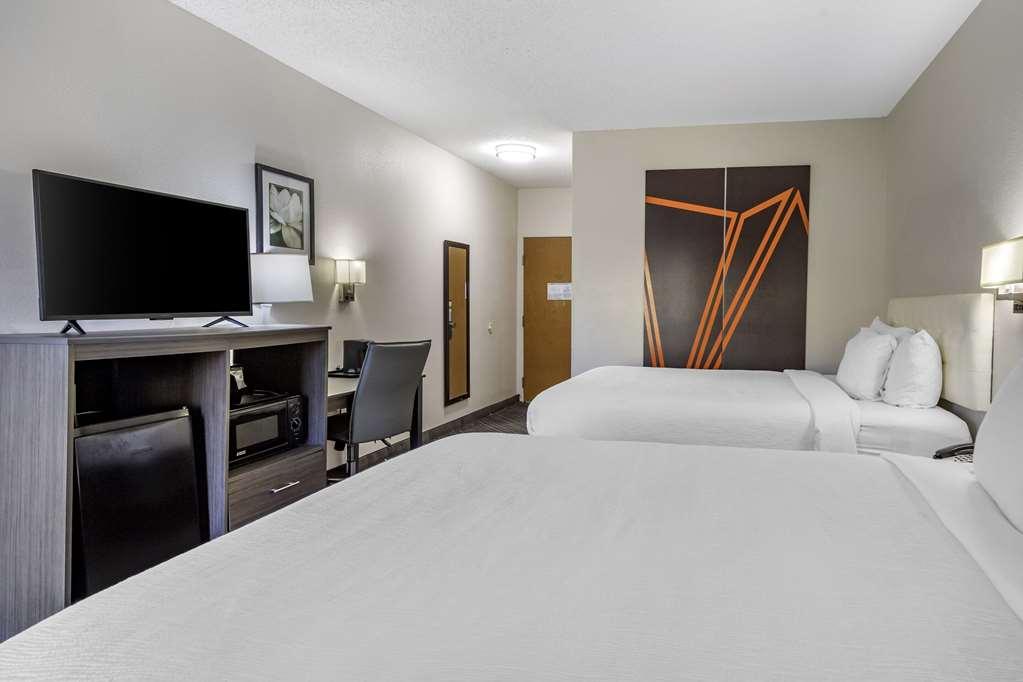 Quality Inn Spartanburg Room photo